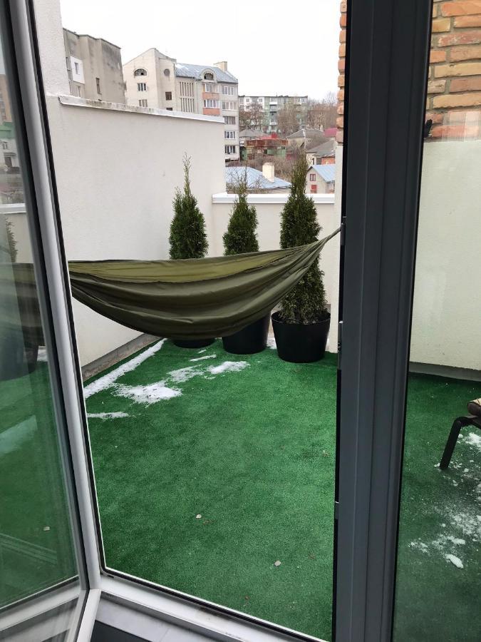Апартаменти Біля Озера З Терасами І Власною Парковкою Чумацька 39 Ternopil Exterior foto